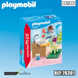 PLAYMOBIL ENFANT AVEC LAVABO